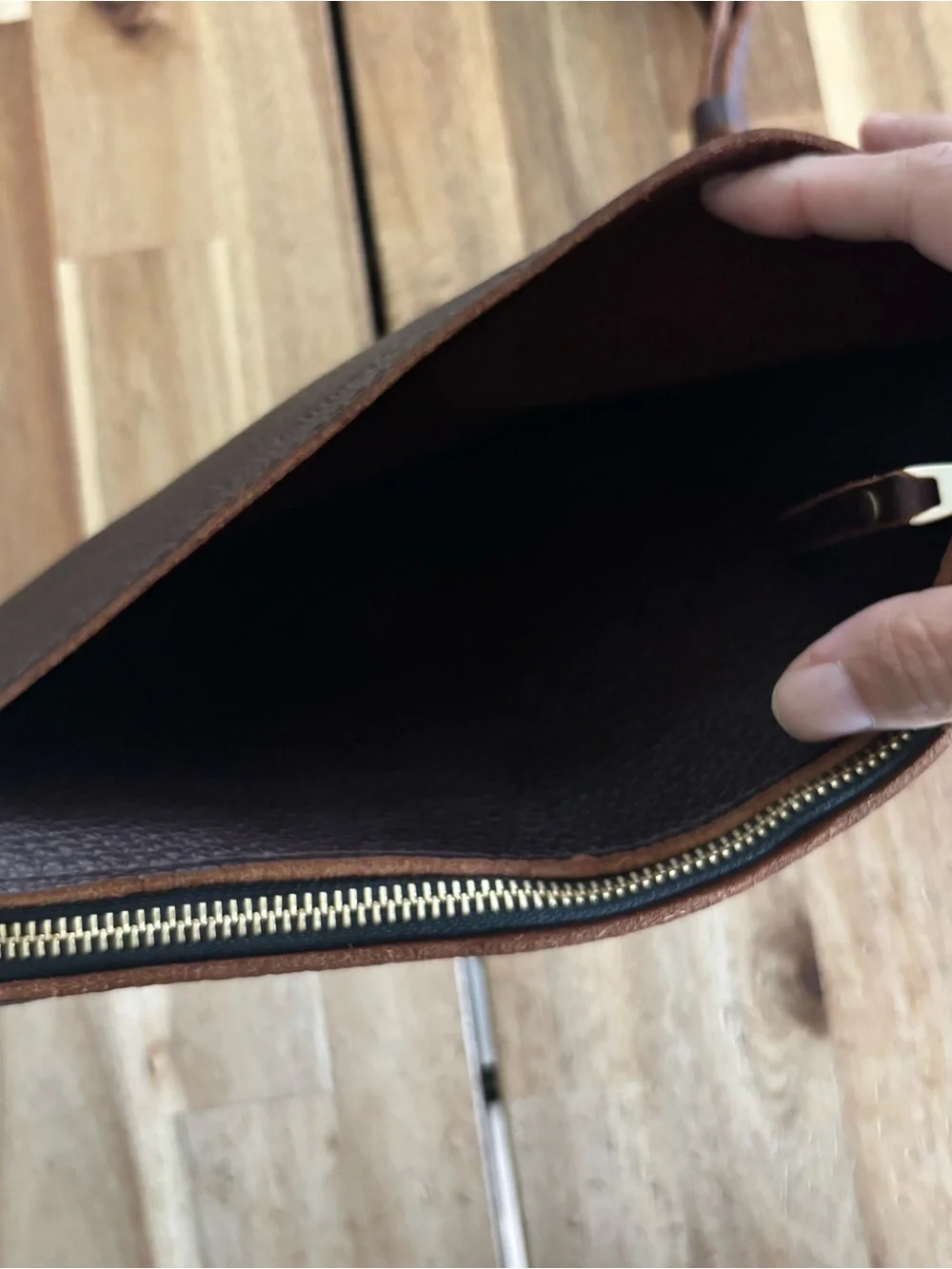 Portland Leather Lrg Poppy Purse